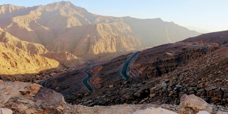 The winding road up to the summit of Jebel Jais