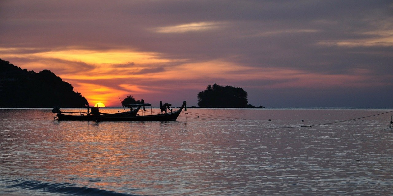 Naiyang Beach, Phuket