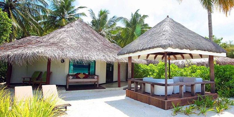 A lagoon prestige beachfront villa