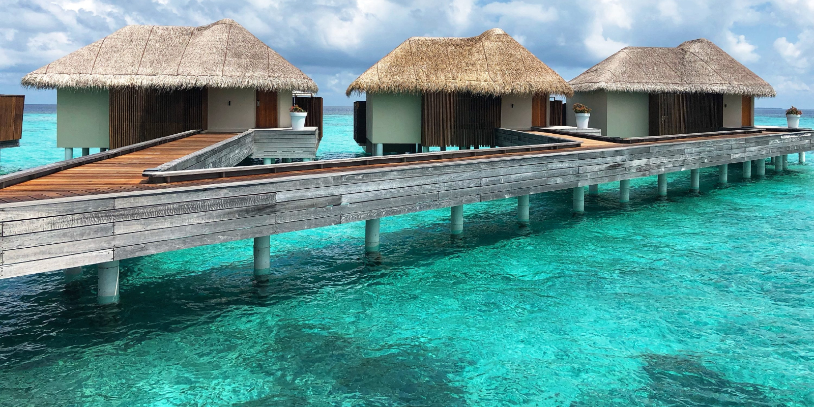 Travel blog: Beach Villa or Water Villa? Which Should you Choose