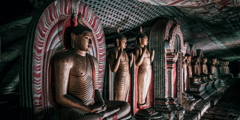 Buddha statues in the Dambulla Rock Temple