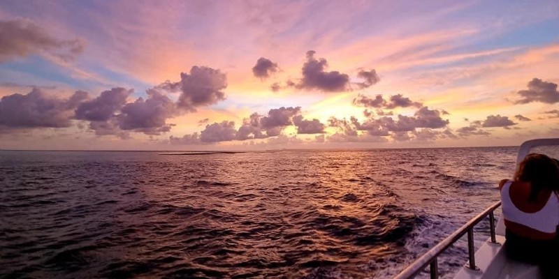 sunset cruise in Maldives