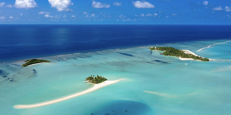 Three tropical atolls in the Indian Ocean
